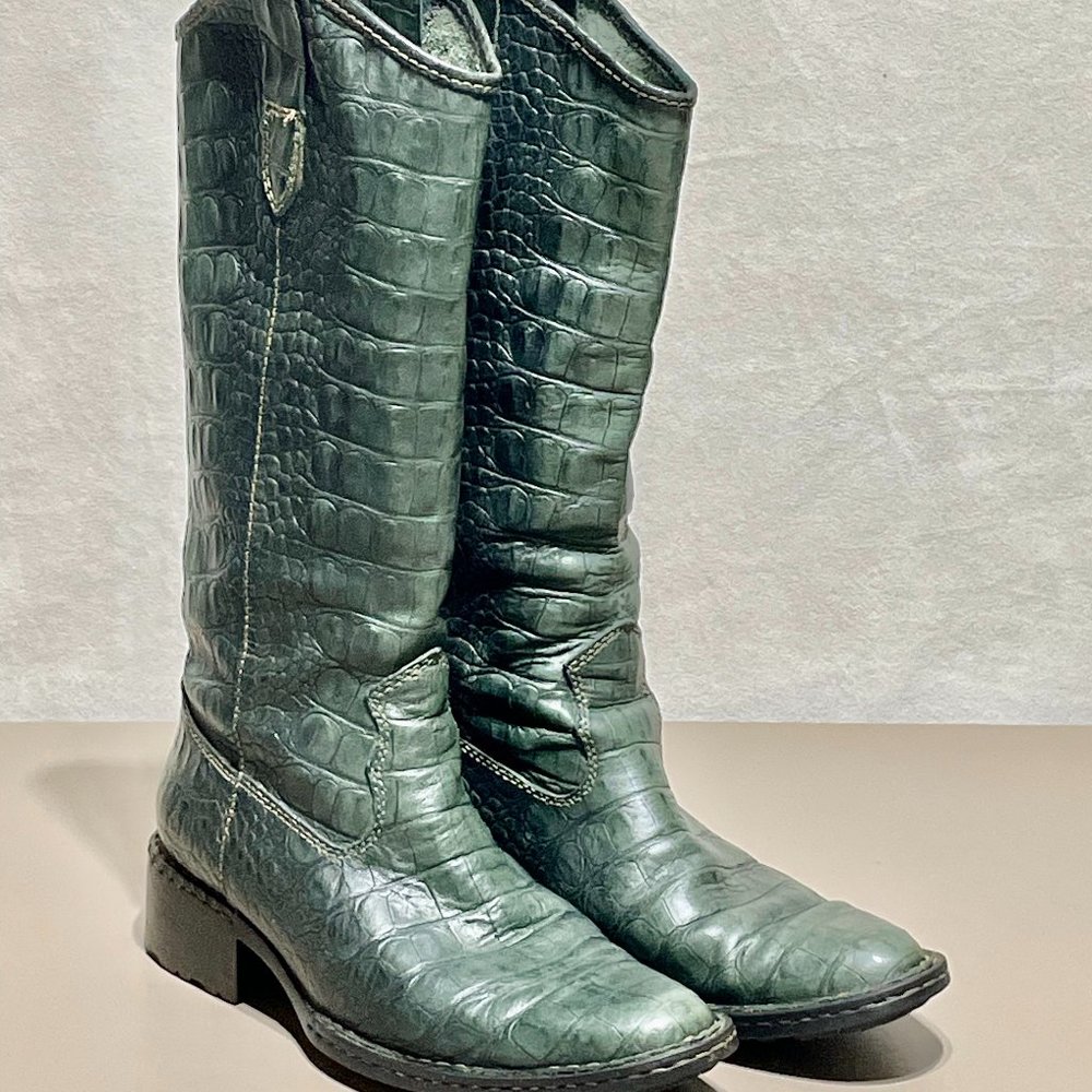 Born Green Leather Cowboy Boots size 7.5